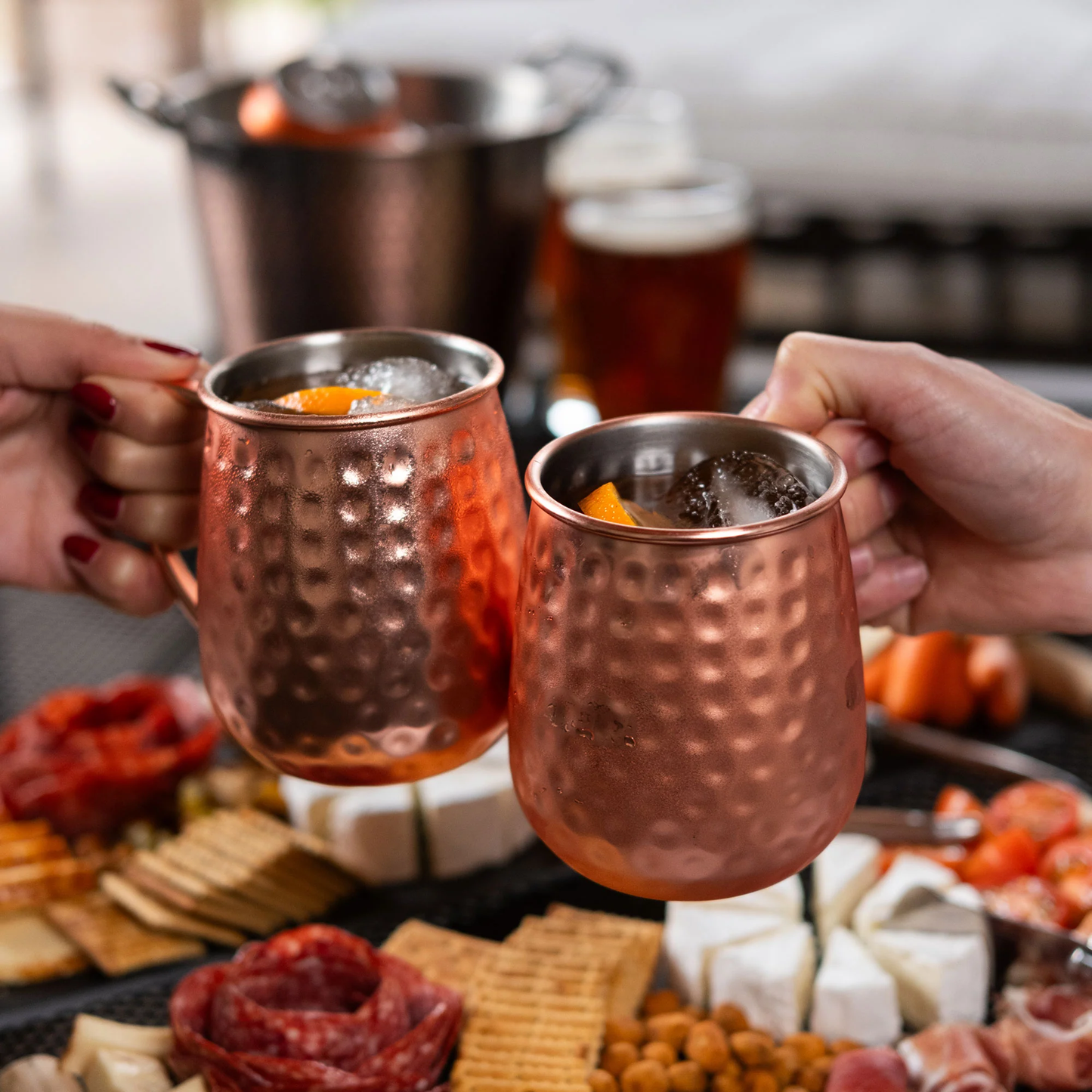 
                  
                    Copper Mug Shine Wayu
                  
                